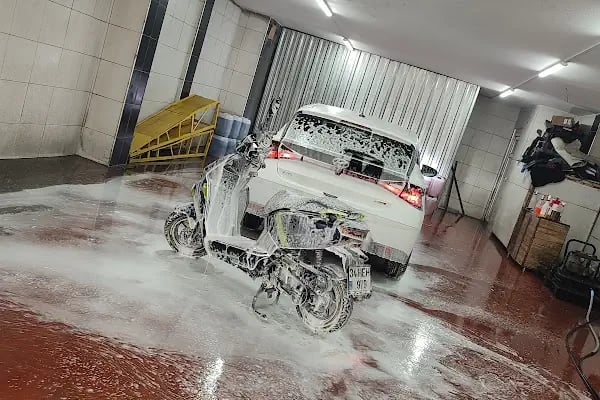 Şen Car Wash - Oto Yıkama - Resim 1