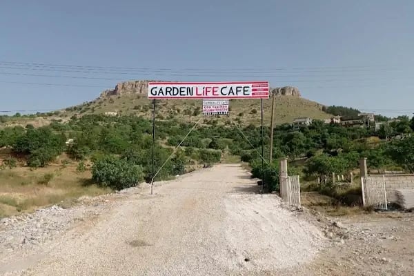 Garden life cafe can - Resim 17