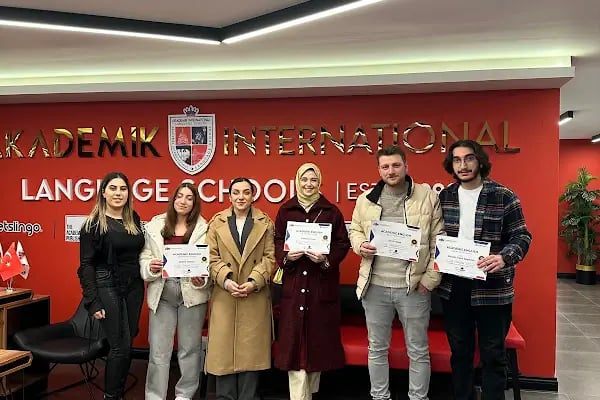 İnegöl İngilizce Kursu-Akademik International Dil Okulları - Resim 9