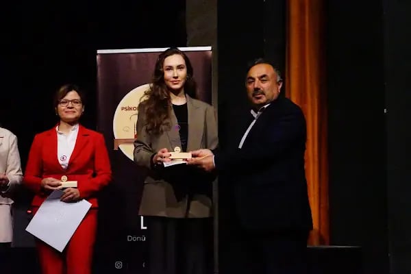 Uzman Klinik Psikolog Ece Göktepe - Resim 5