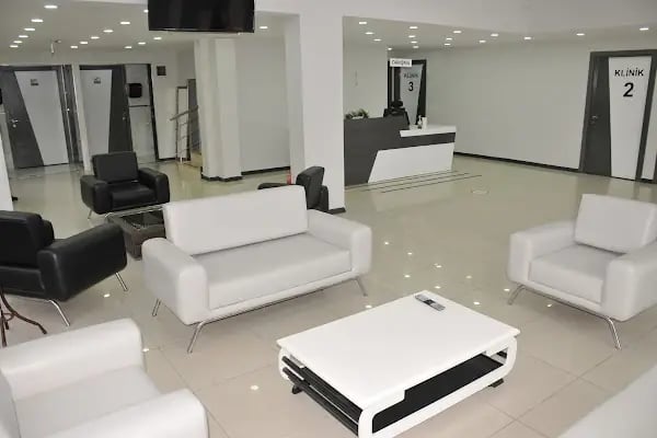 Akşehir Özel Diş - Ceramorium Özel Ağız ve Diş Sağlığı Polikliniği - Resim 2