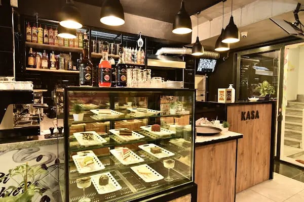 Çınar 6 Cafe - Resim 5