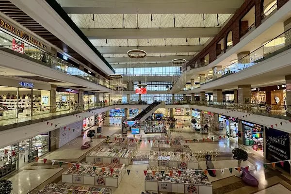 Novamall Alışveriş Merkezi - Resim 11