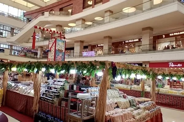 Novamall Alışveriş Merkezi - Resim 6