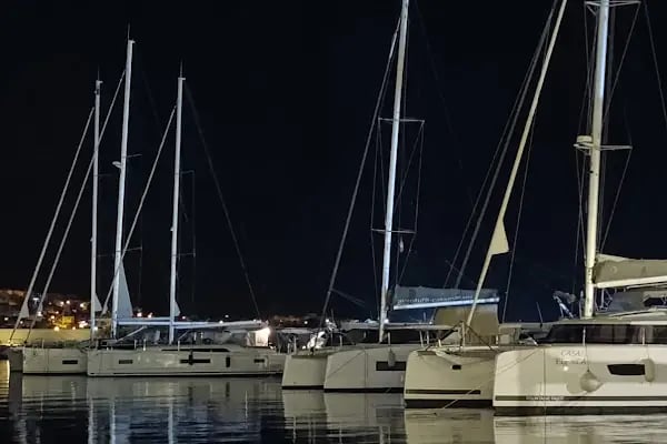 Porthole - Resim 8