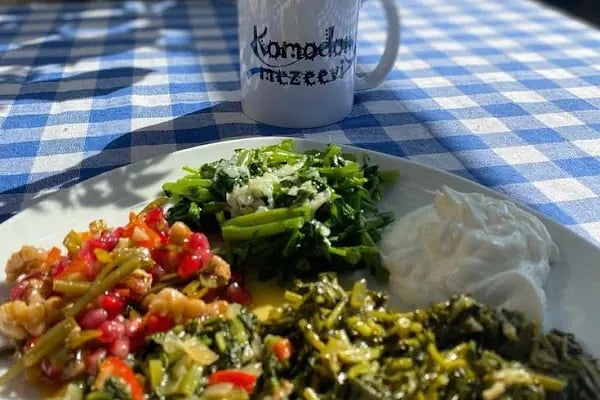 Komodor Marina Balık ve Meze Evi - Resim 6