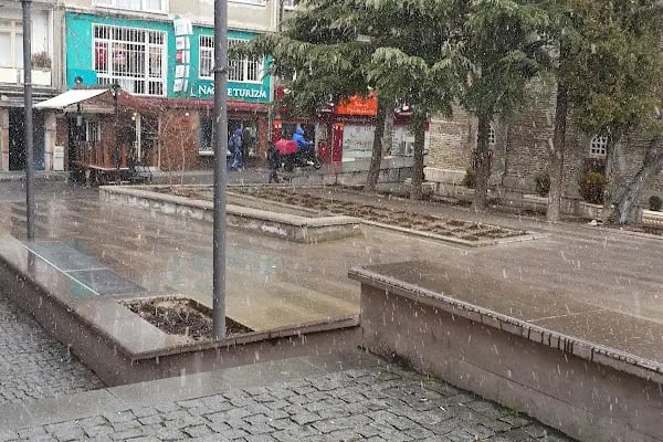 KONYA ZAFER İŞLER KİTABEVLERİ - Resim 17
