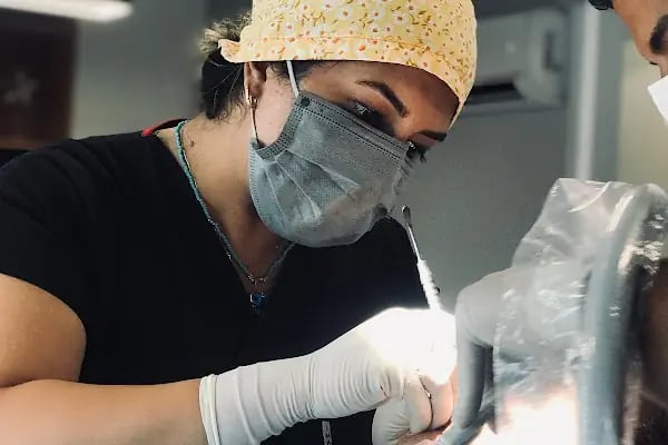Denizli Diş Hekimi Hande Nur Duru - Resim 18