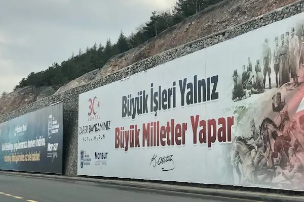 Koru Metro İstasyonu - Resim 13