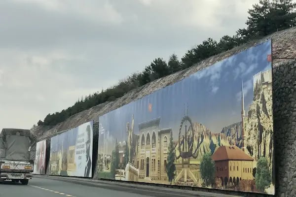 Koru Metro İstasyonu - Resim 7