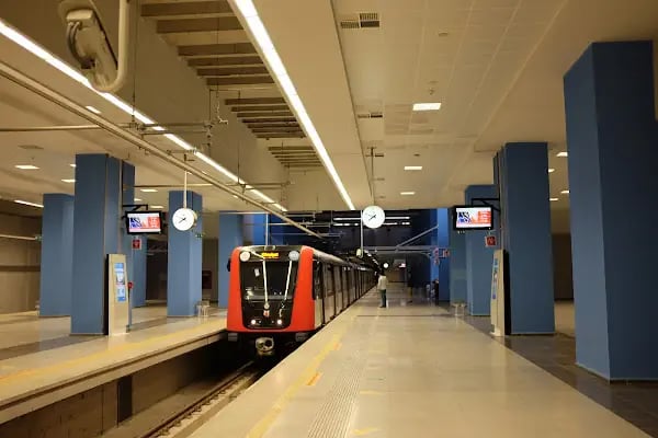 Olimpiyat Metro İstasyonu - Resim 2