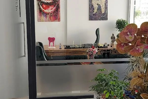Tuna Estetica Dental Ağız ve Diş Sağlığı Polikliniği - Resim 12