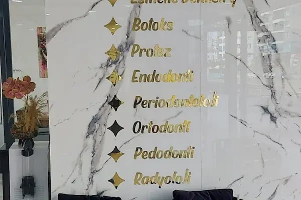 Tuna Estetica Dental Ağız ve Diş Sağlığı Polikliniği - Resim 18