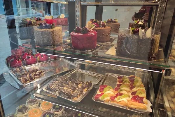 KRAKER GARDEN pastane kafe restoran - Resim 10
