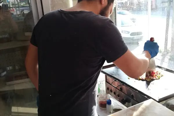 cadde ızgara ve kokoreç - Resim 4