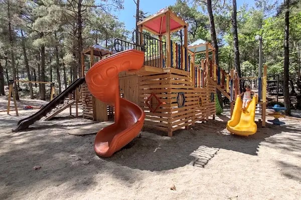 Kızılalan Orman Parkı - Resim 1
