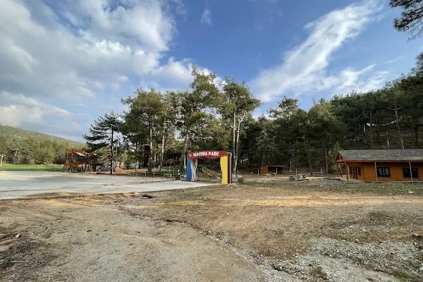 Kızılalan Orman Parkı - Resim 11