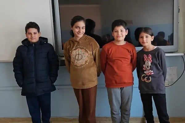 İŞMONT HALİL MEZİYET BİLDİRİCİ ORTAOKULU - Resim 4