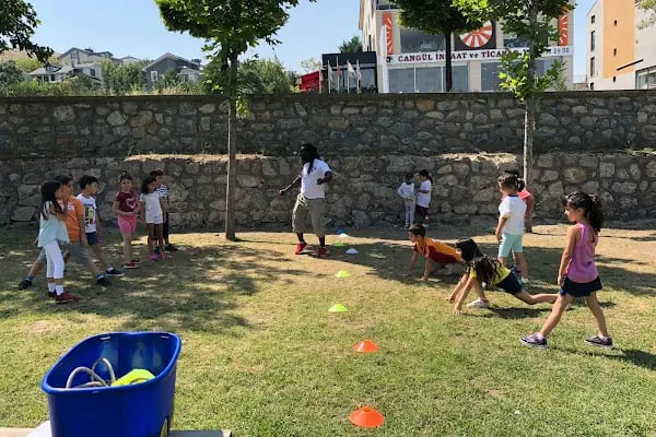 Mr. B English Club - Resim 12