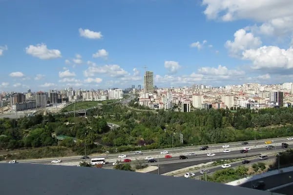 Metropol Universland - Resim 1