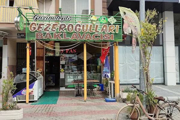 GEZEROĞULLARI BAKLAVA KÜNEFE KAHVALTI - Resim 1