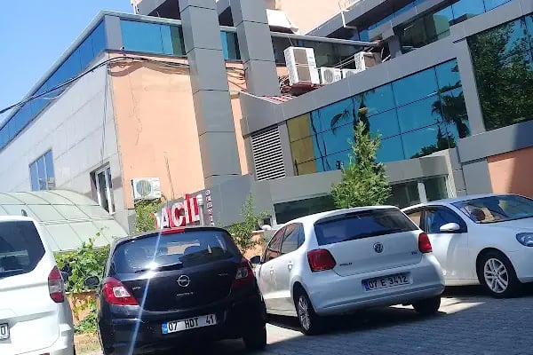 Başkent Üniversitesi Kemal Reisoğlu Hastanesi Acil Servisi - Resim 4