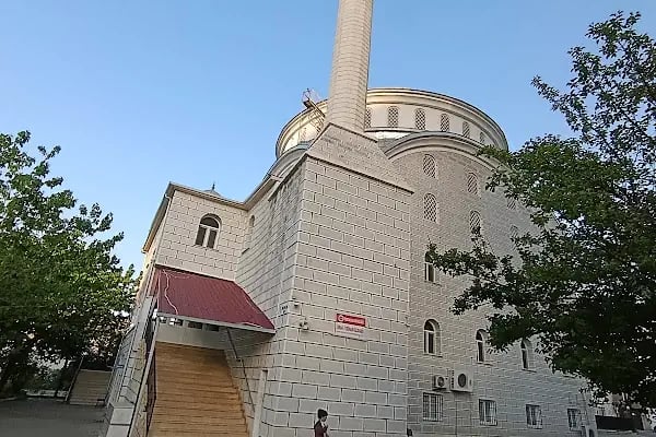 İbni Sina Cami - Resim 12