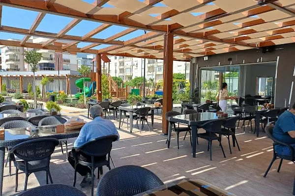 Umut Park Kafe - Resim 17