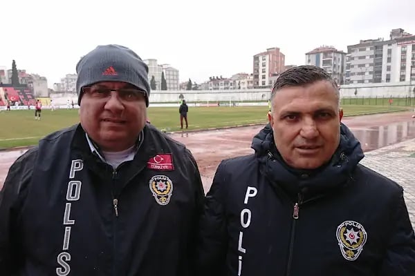 Turgutlu Stadyumu - Resim 7