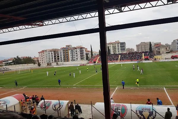 Turgutlu Stadyumu - Resim 19