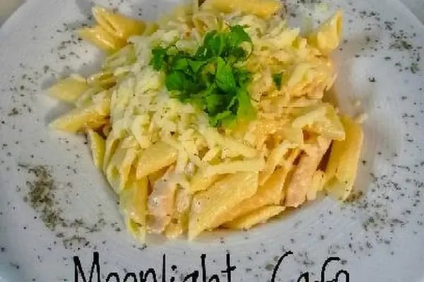 MOONLIGHT CAFE - Resim 19