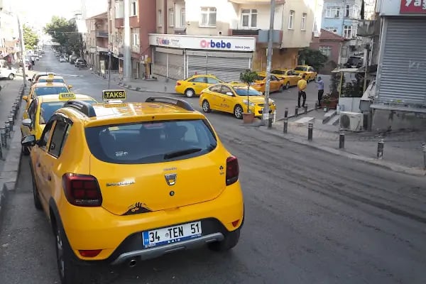 Kanarya Merkez Taksi Duraği - Resim 1