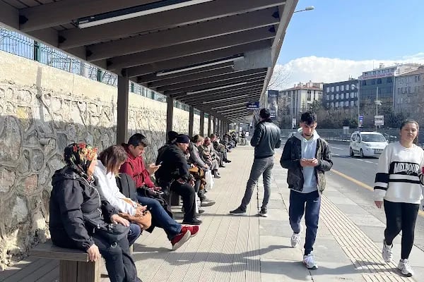 Başkent Üniversitesi Sıhhiye Servis Durağı - Resim 7