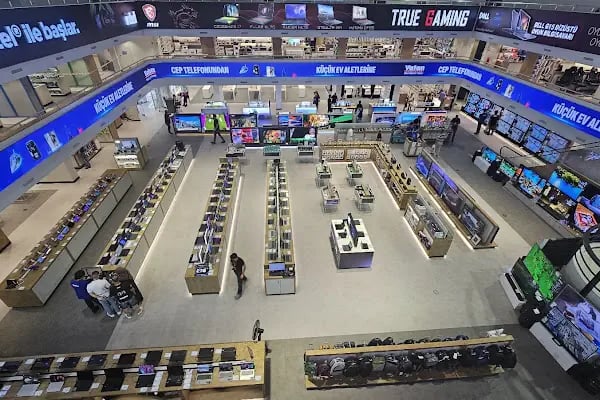 Yıldız Teknik Bilişim & MacBook Notebook Onarım Merkezi - Resim 17