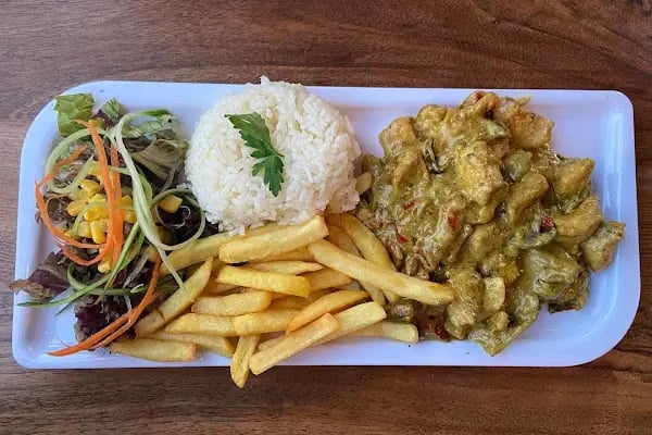 Sakarya Türkü Evi Kafe ve Restaurant - Resim 6