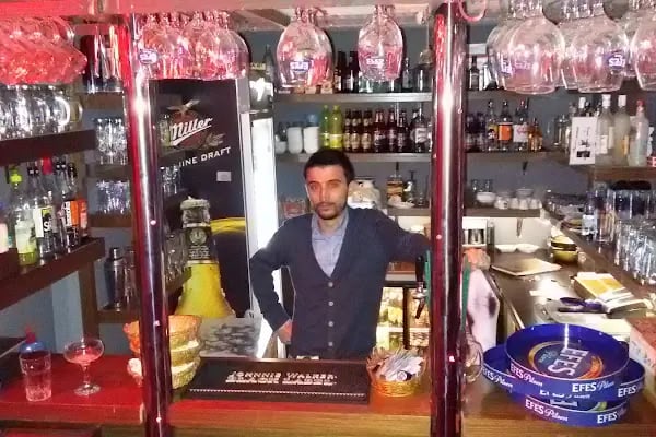 Adrenal Cafe Bar - Resim 8