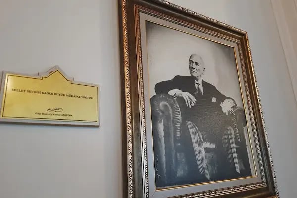 Atatürk Evi - Resim 19