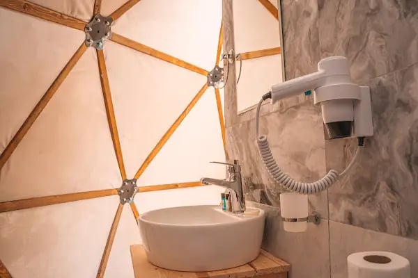 The Hill Glamping - Resim 9