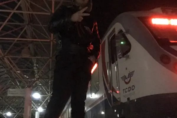 TCDD DENIZLI TREN ISTASYONU - Resim 14