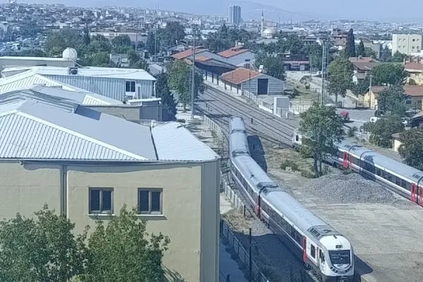 TCDD DENIZLI TREN ISTASYONU - Resim 10