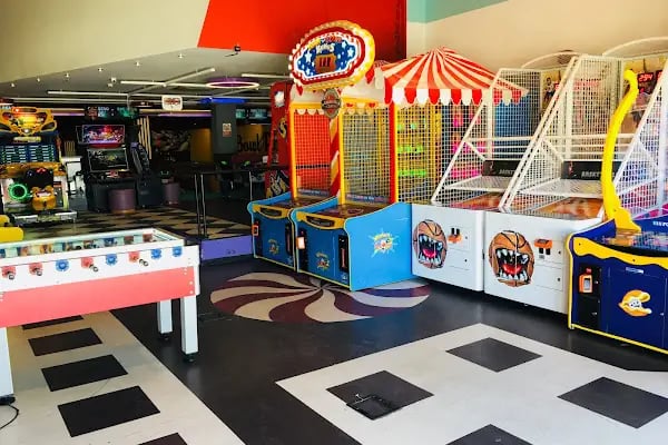 Bowlroom Bowling - Resim 11