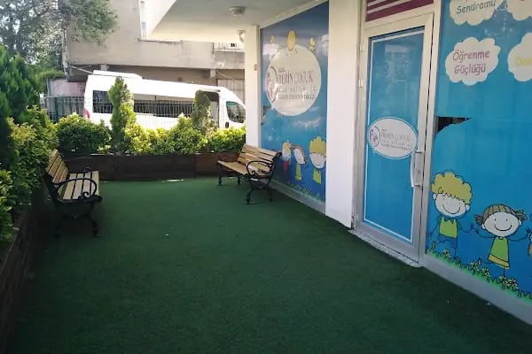 Derin Çocuk Bağcılar - Çocuk Psikolojisi - Otistik Hiperaktif davranışlar - Konuşma ve Sosyalleşme terapileri - Resim 6
