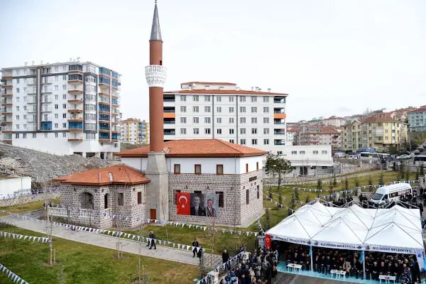 Mehmetçik Cami - Resim 11