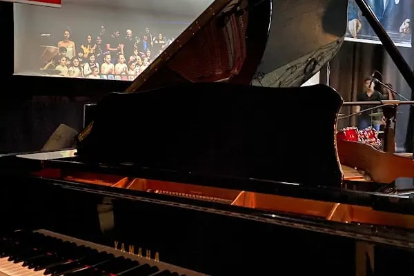 Tahi̇r Özcan Ersöz Sanat Akademisi - Resim 8