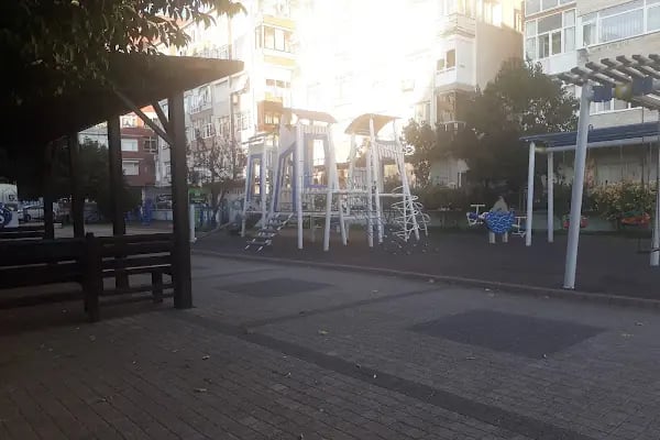Siyavuşpaşa Parkı - Resim 13