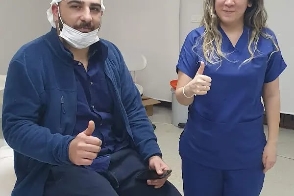 A Plus Hair Transplant &amp; Hair Clinic Saç Ekim Merkezi - Resim 11