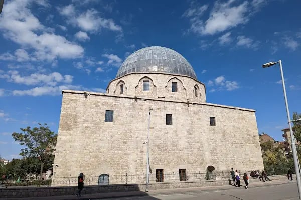 Taşhoron Kilisesi(Surp Yerrortutyun)) - Resim 2