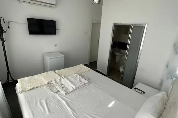 Can Hotel - Resim 5