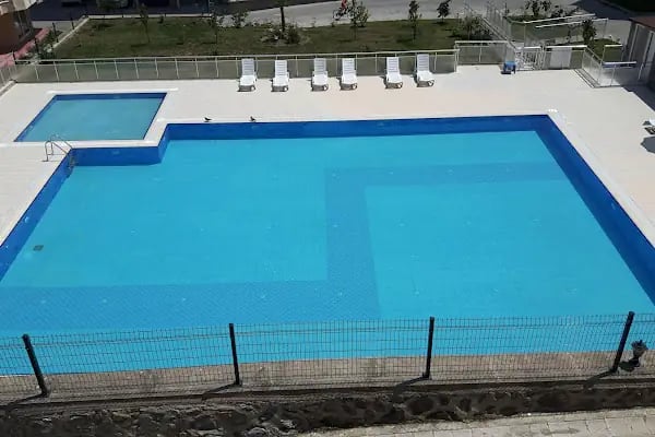Asyakent Sitesi HavuzBaşı - Resim 10
