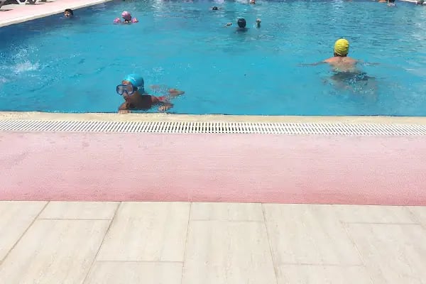 Asyakent Sitesi HavuzBaşı - Resim 2